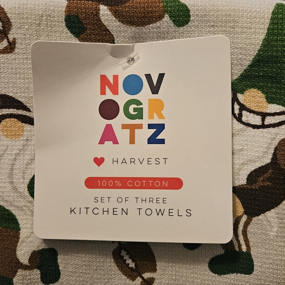Football Gnome Patterned Kitchen Towels - 3 Count (100% Cotton) - Picture 5 of 7